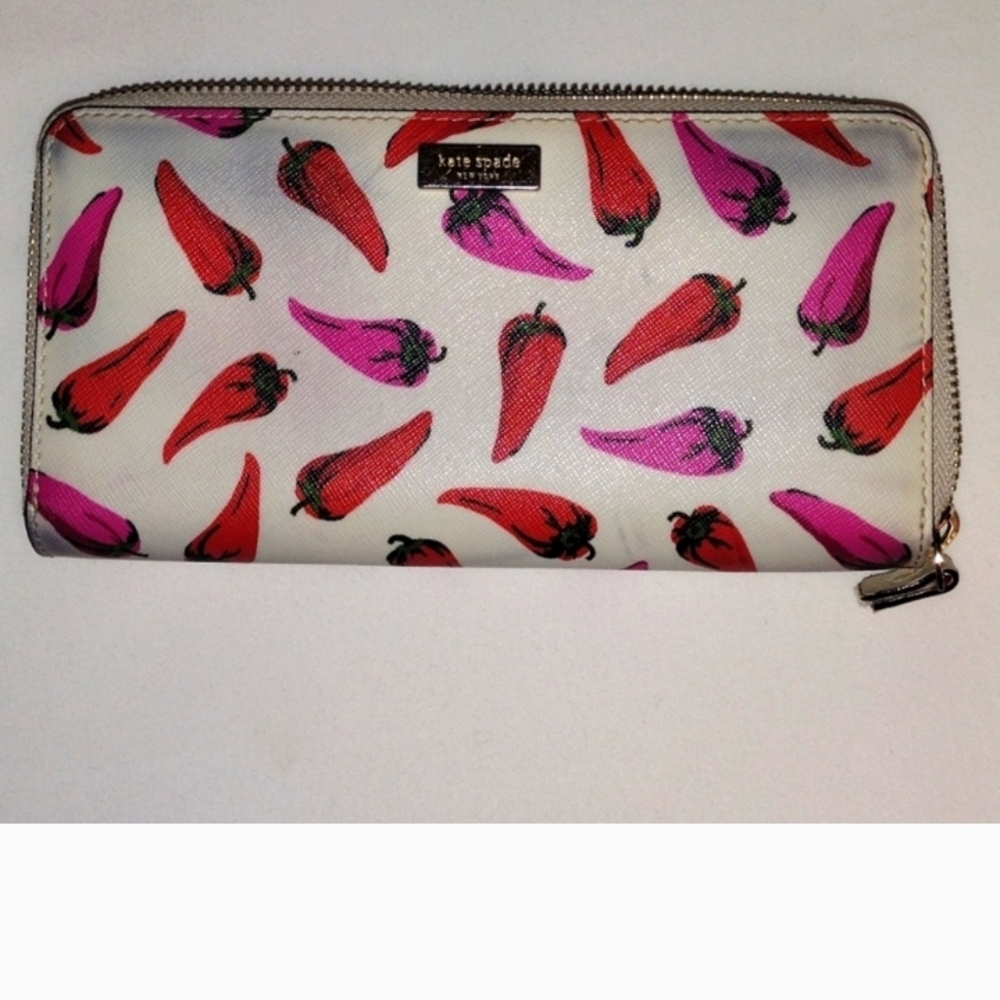 ISO. Kate Spade Neda Walet/Chili Season In New MEXICO wmt It Foe A Few Festivals